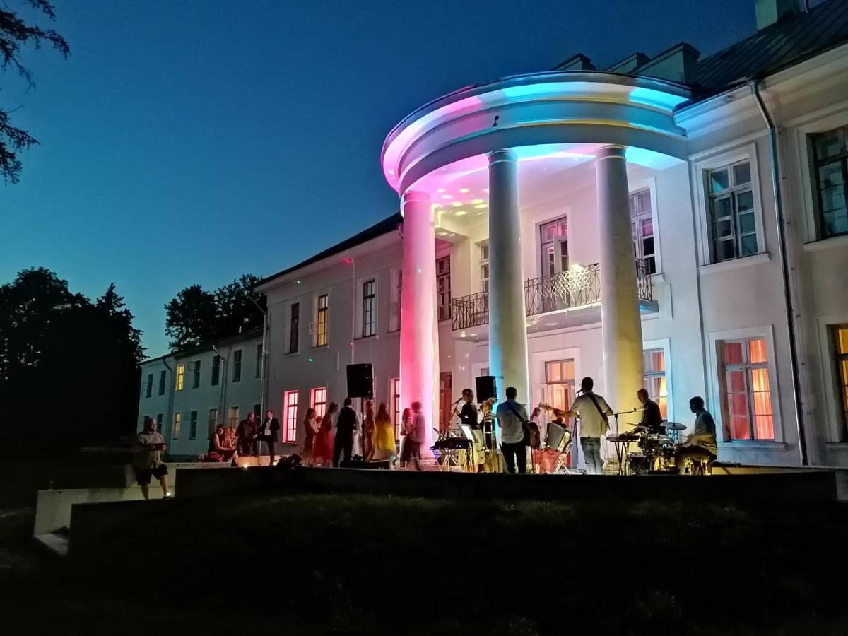 Kernu Manor Hotel & Spa Екстериор снимка