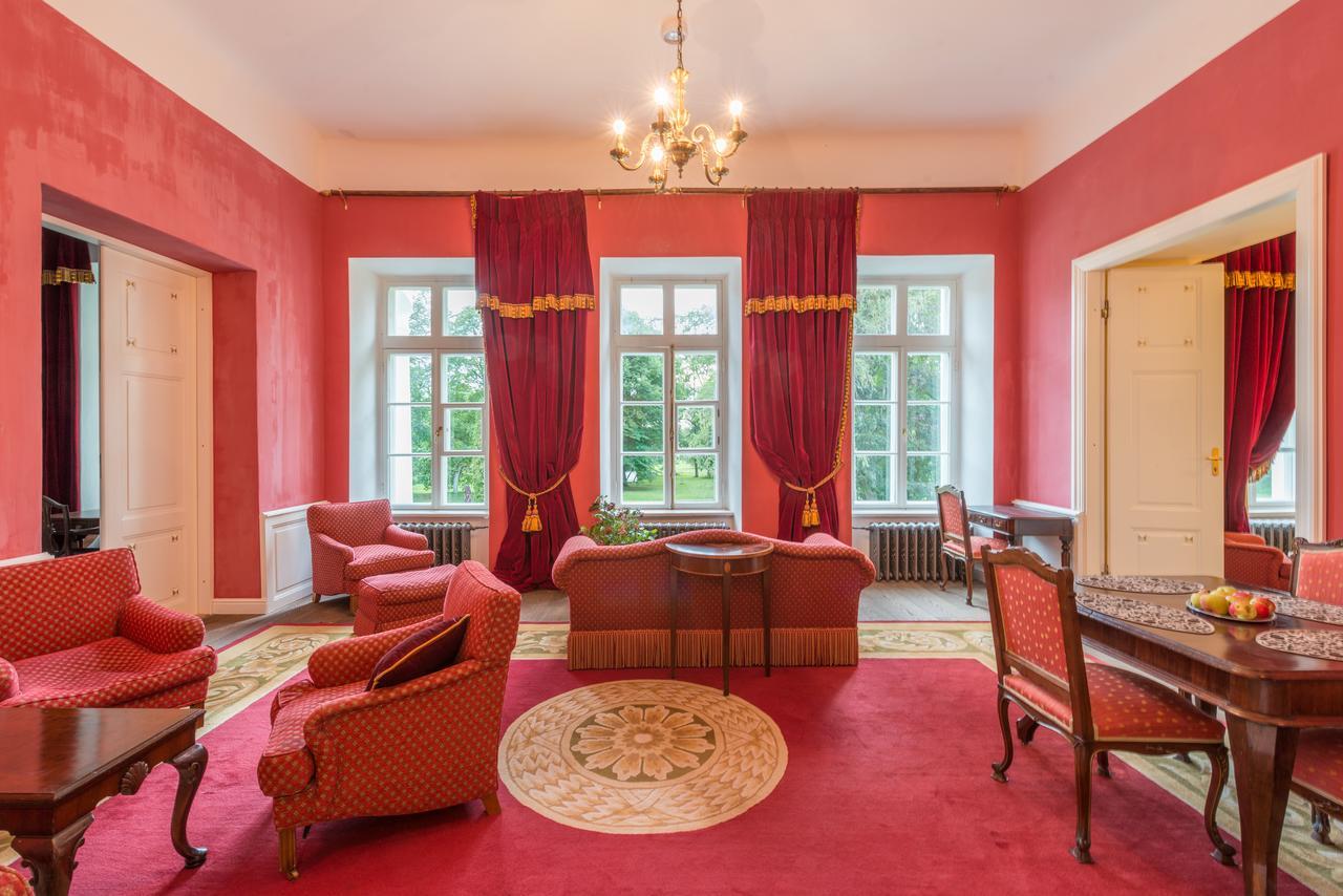 Kernu Manor Hotel & Spa Екстериор снимка