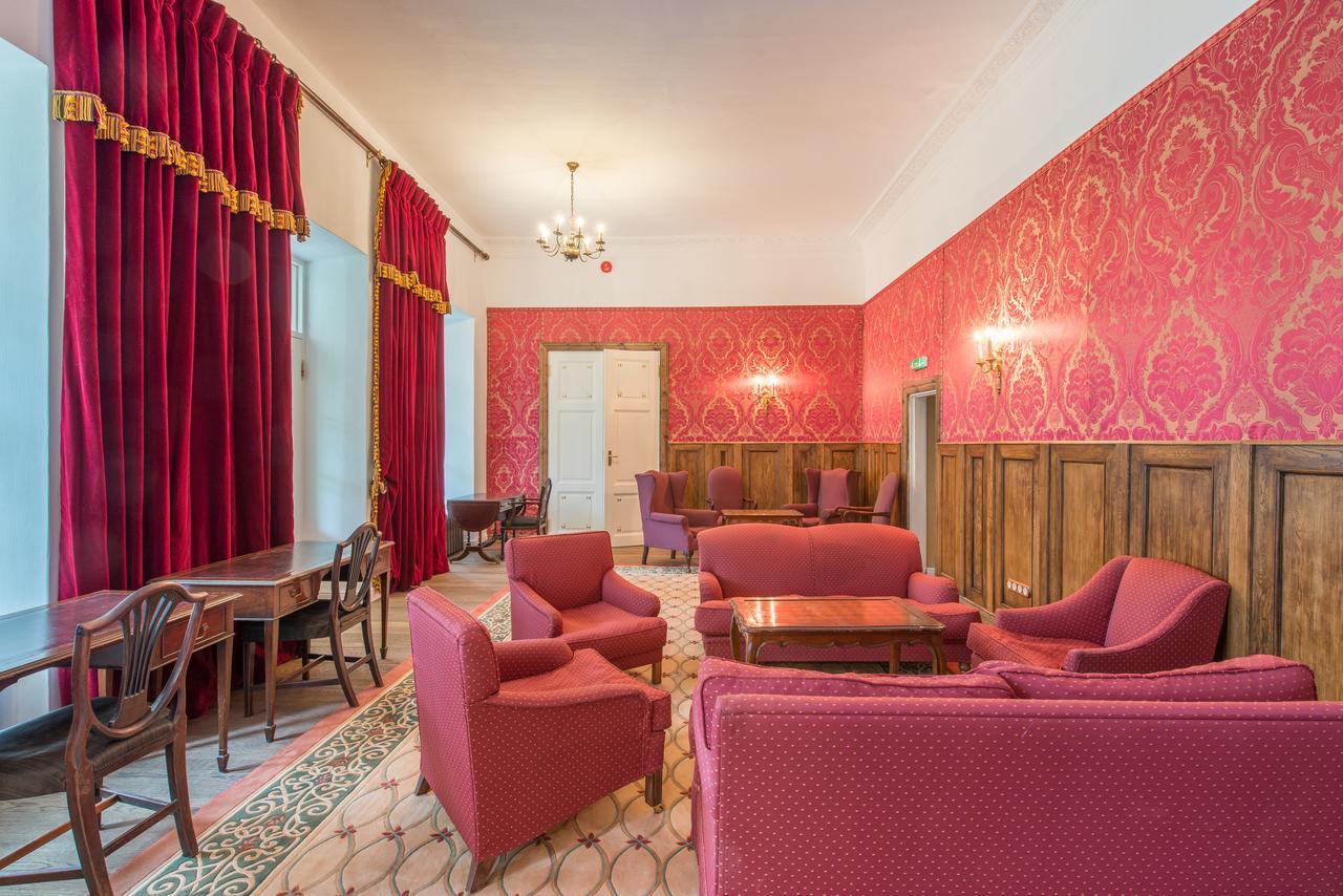 Kernu Manor Hotel & Spa Екстериор снимка